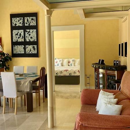 Madrid City Modern Apartment In Villa, Free Wifi アロヨモリーノス エクステリア 写真
