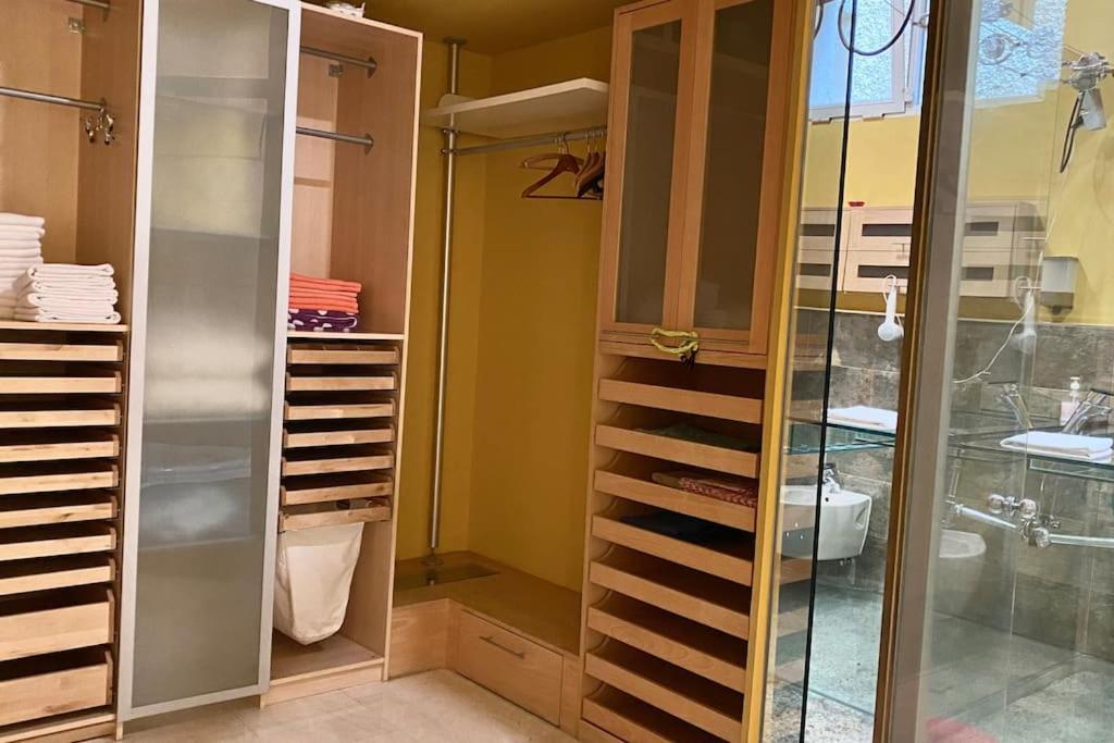 Madrid City Modern Apartment In Villa, Free Wifi アロヨモリーノス エクステリア 写真