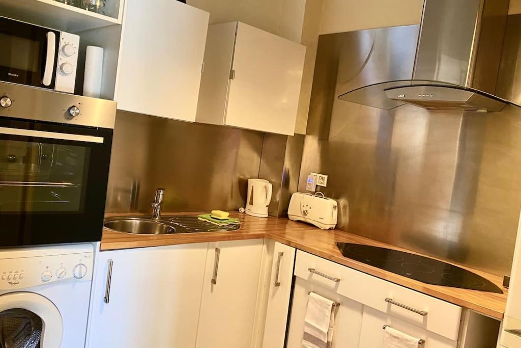 Madrid City Modern Apartment In Villa, Free Wifi アロヨモリーノス エクステリア 写真