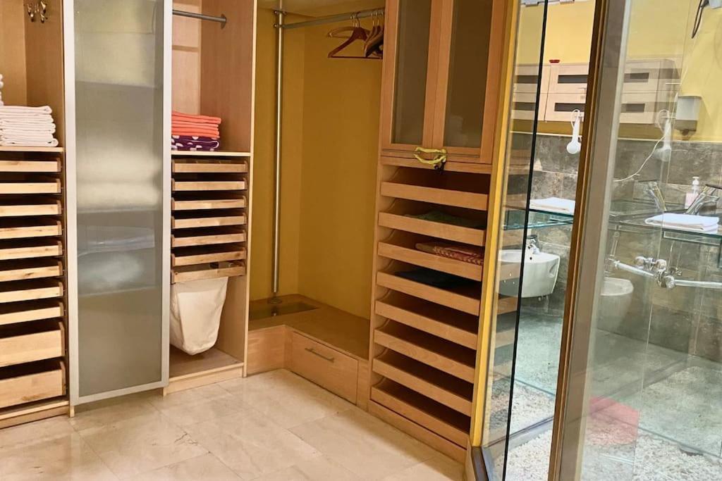 Madrid City Modern Apartment In Villa, Free Wifi アロヨモリーノス エクステリア 写真